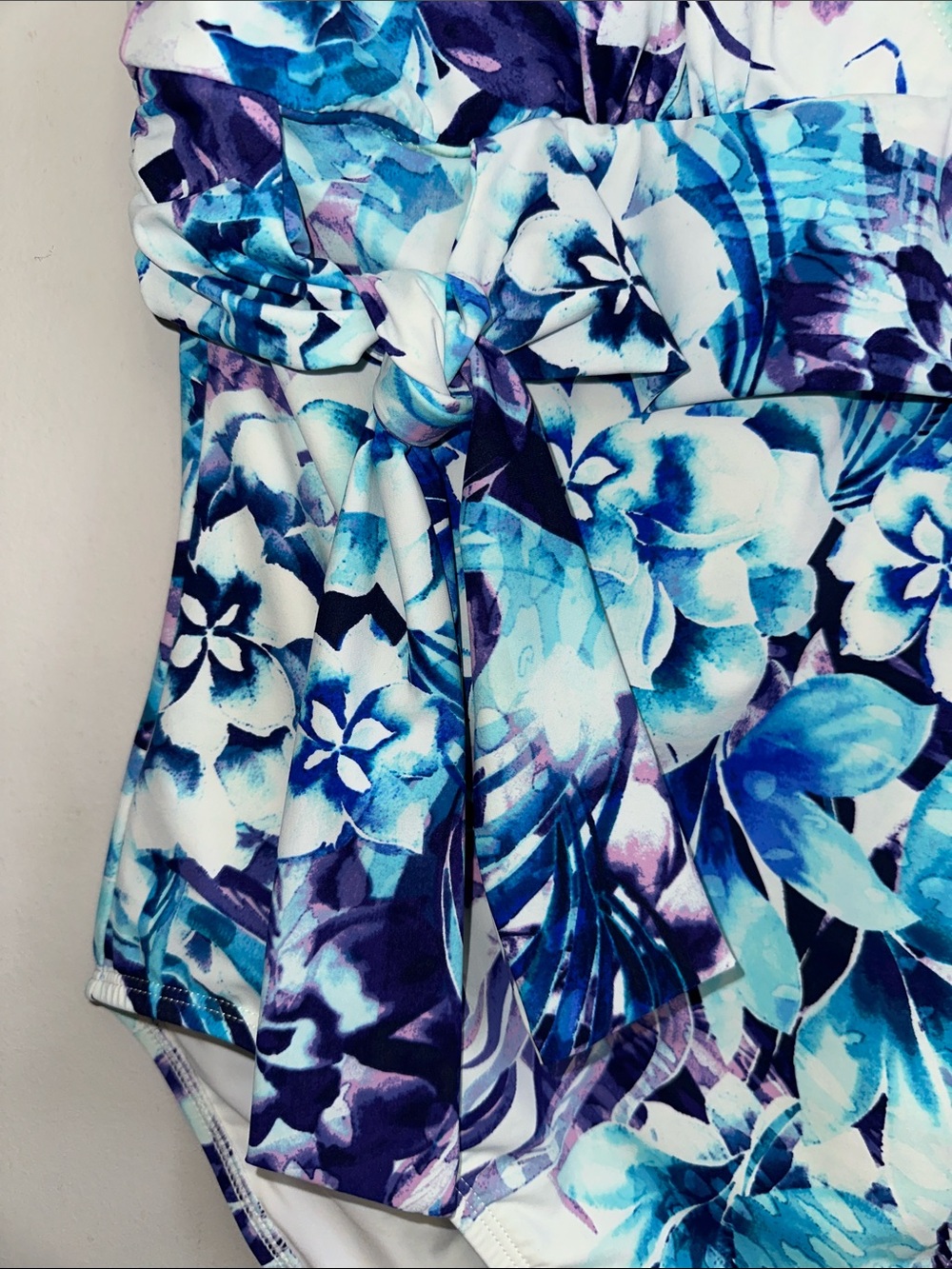 Tommy Bahama Island Sculpt V-neck Blue & Purple Floral One-Piece Swimsuit🩱Sz 10 - Picture 12 of 15